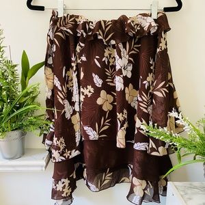 Flowy patterned midi skirt